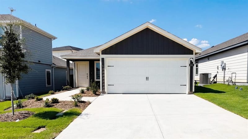 1643 Blaire Drive, Tyler TX 75702