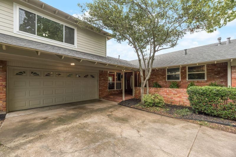 9620 Lynbrook Drive, Dallas TX 75238 - Photo 3