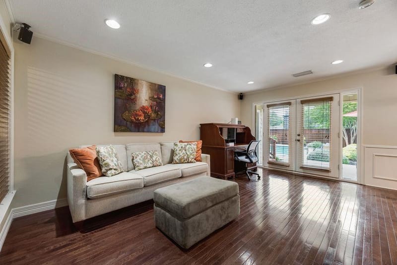 9620 Lynbrook Drive, Dallas TX 75238 - Photo 5