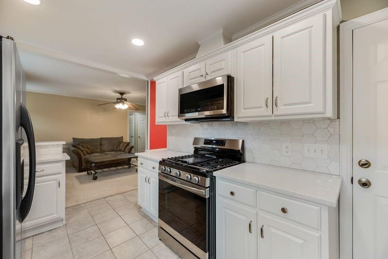 9620 Lynbrook Drive, Dallas TX 75238 - Photo 9