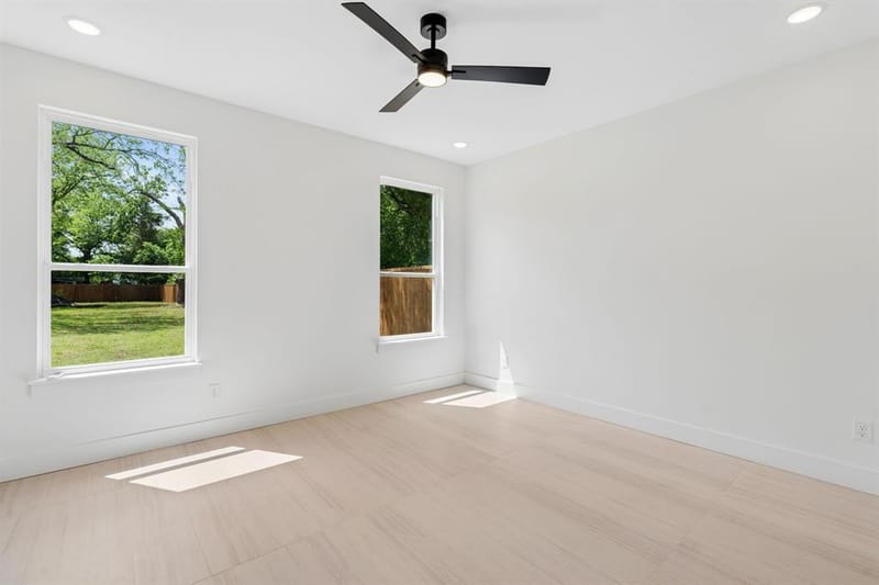 416 S Elm Street, Sherman TX 75090 - Photo 14