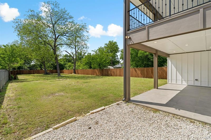 416 S Elm Street, Sherman TX 75090 - Photo 31
