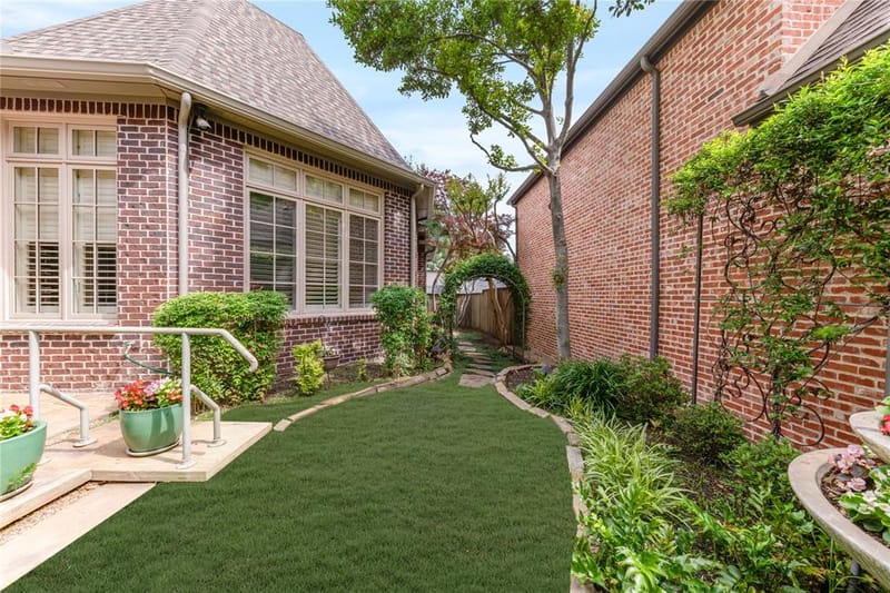6907 Preston Glen Drive, Dallas TX 75230 - Photo 30