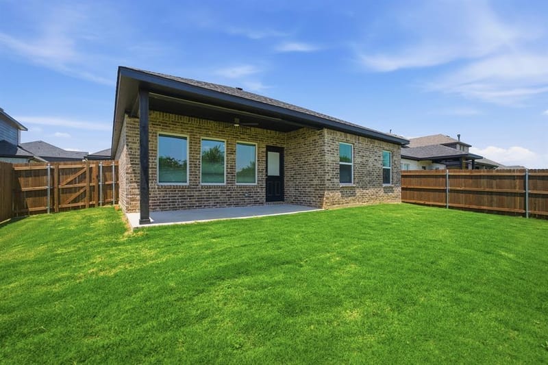7501 Poplar Drive, Denton TX 76226 - Photo 7