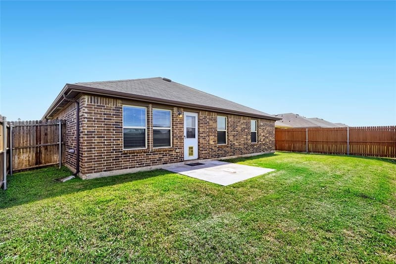 3327 Hawkins Drive, Fate TX 75189 - Photo 18