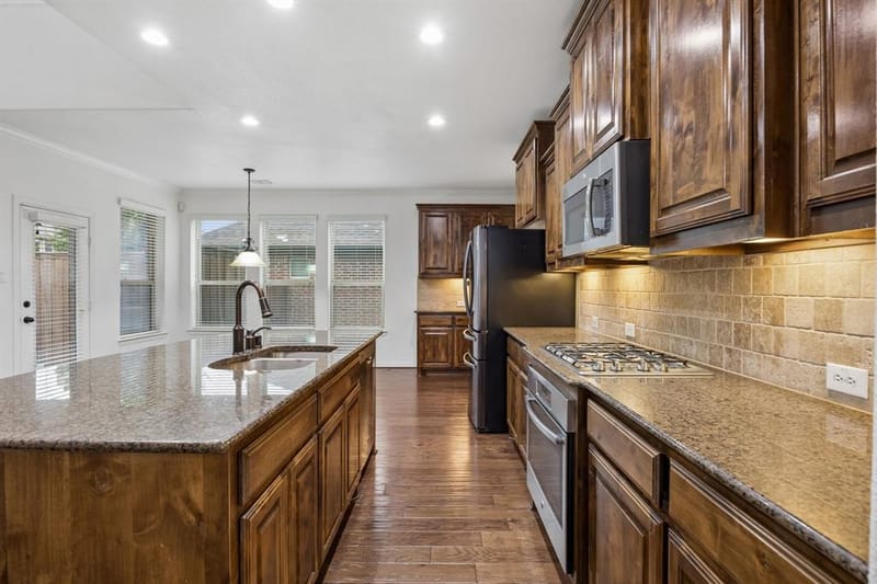 9519 Amberwoods Lane, Frisco TX 75035 - Photo 14