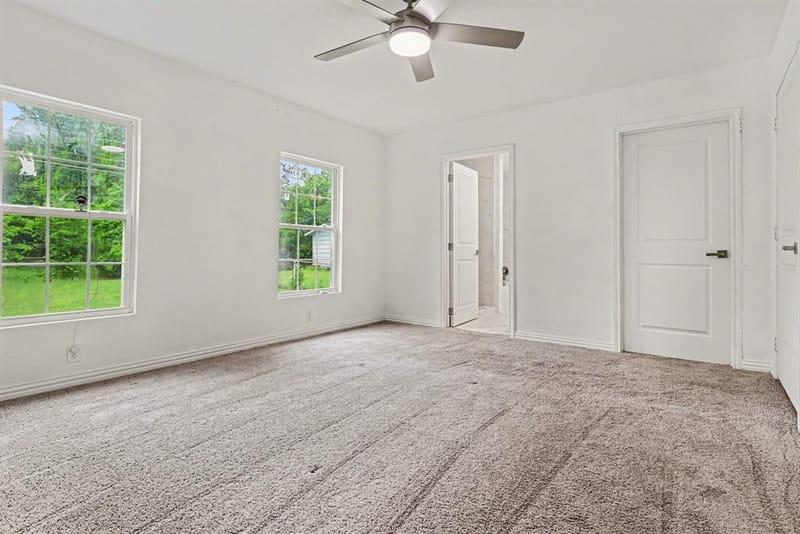 2610 Hillcrest Avenue, Greenville TX 75402 - Photo 18