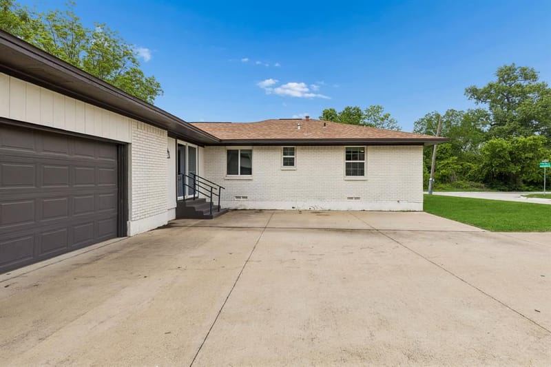 2306 W Five Mile Parkway, Dallas TX 75224 - Photo 26