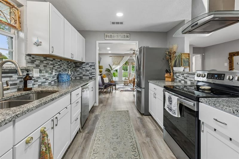 2306 W Five Mile Parkway, Dallas TX 75224 - Photo 8