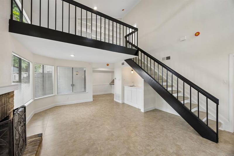 18040 Midway Road # 218, Dallas TX 75287