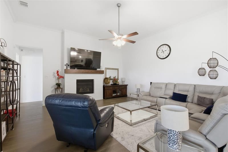 6008 Glenwood Drive, Joshua TX 76058 - Photo 18
