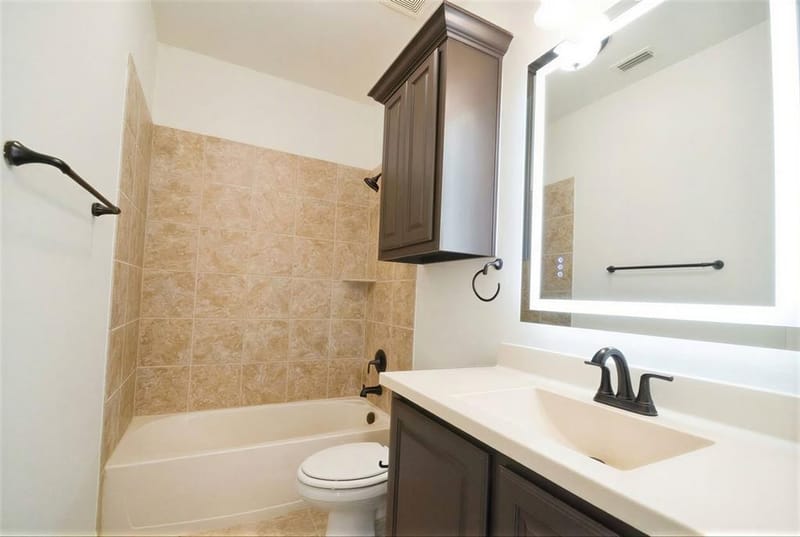 516 Four Stones Boulevard, Lewisville TX 75056 - Photo 16
