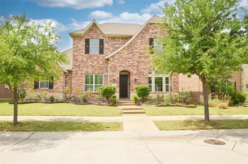 516 Four Stones Boulevard, Lewisville TX 75056