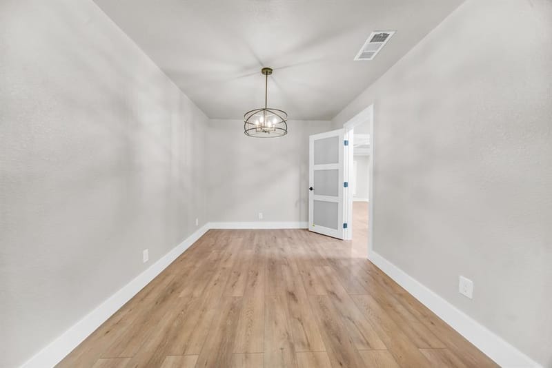 831 Glen Arbor Drive, Dallas TX 75241 - Photo 26