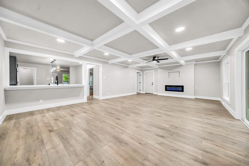 831 Glen Arbor Drive, Dallas TX 75241