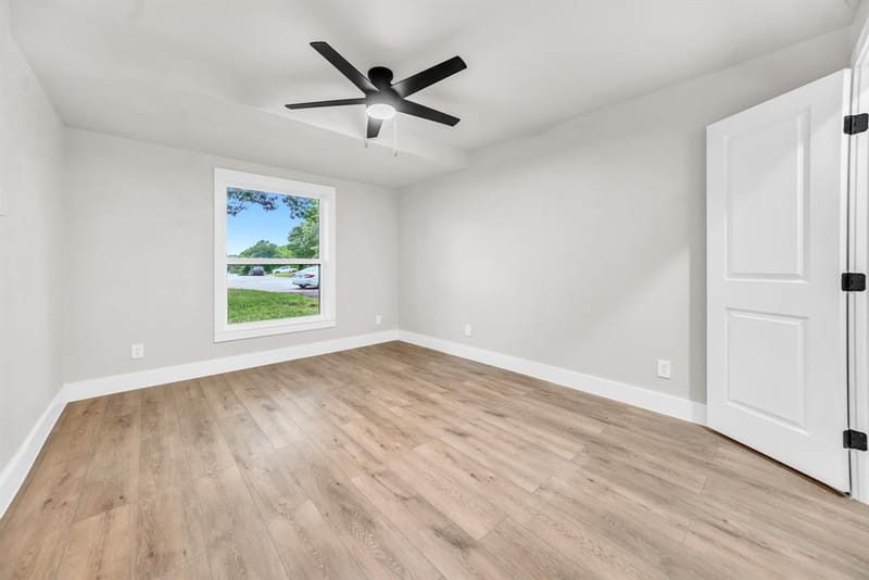 831 Glen Arbor Drive, Dallas TX 75241 - Photo 30