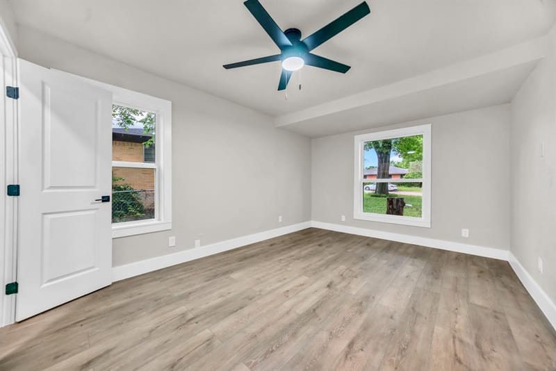 831 Glen Arbor Drive, Dallas TX 75241 - Photo 31