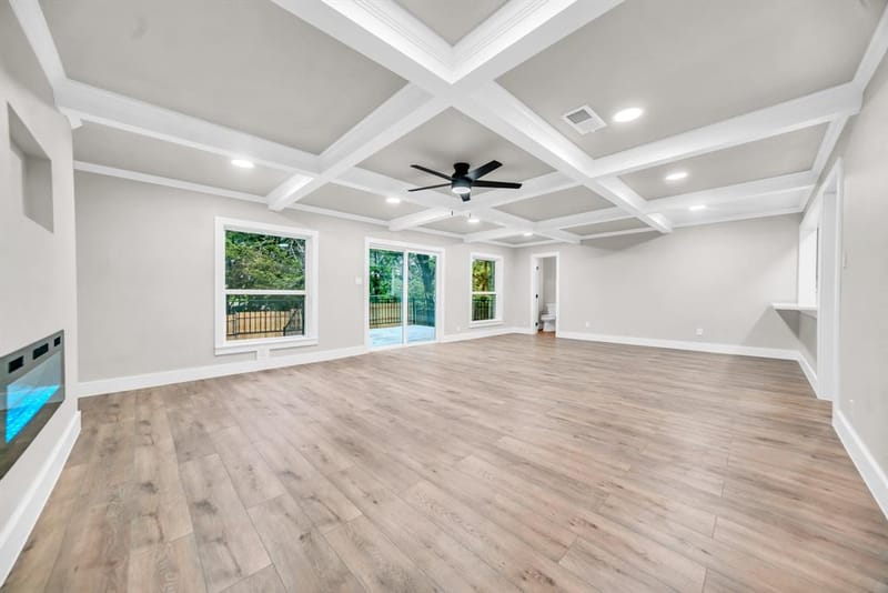 831 Glen Arbor Drive, Dallas TX 75241 - Photo 4