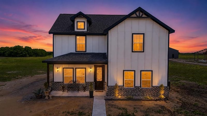 505 Farmer Road, Ennis TX 75119