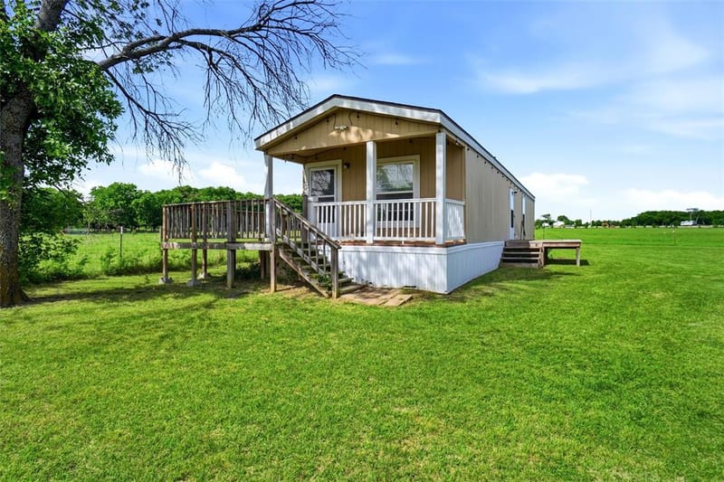 8983 W Odneal Road, Krum TX 76249 - Photo 20