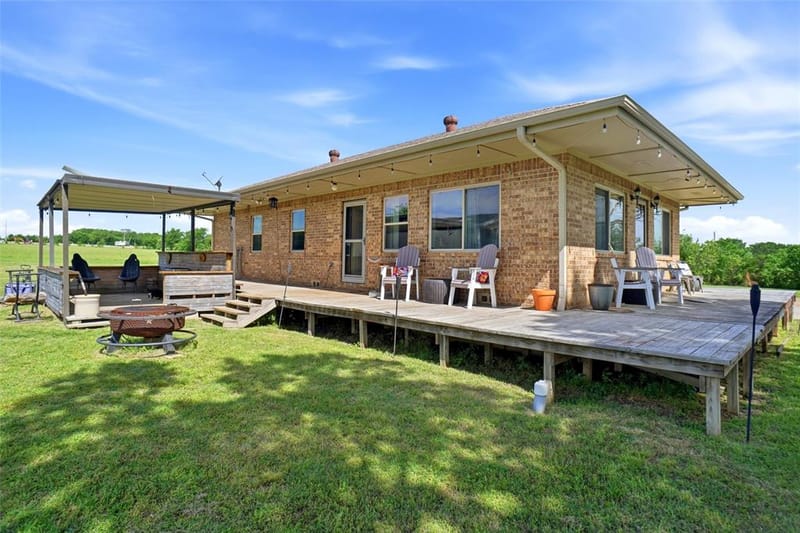 8983 W Odneal Road, Krum TX 76249 - Photo 19