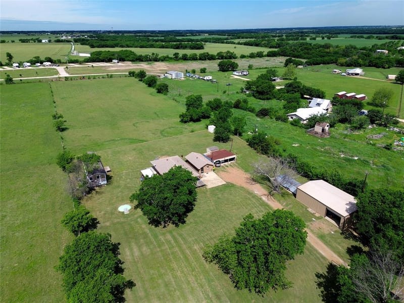 8983 W Odneal Road, Krum TX 76249 - Photo 29