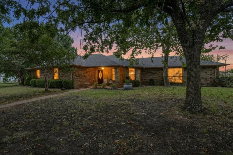 2982 Fm 2194, Farmersville TX 75442