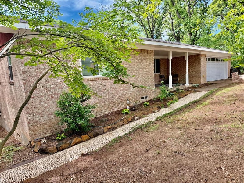 1005 Balboa Street, Denison TX 75020 - Photo 2