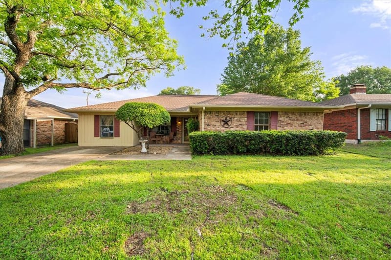 200 W Garrity Street, Corsicana TX 75110 - Photo 2