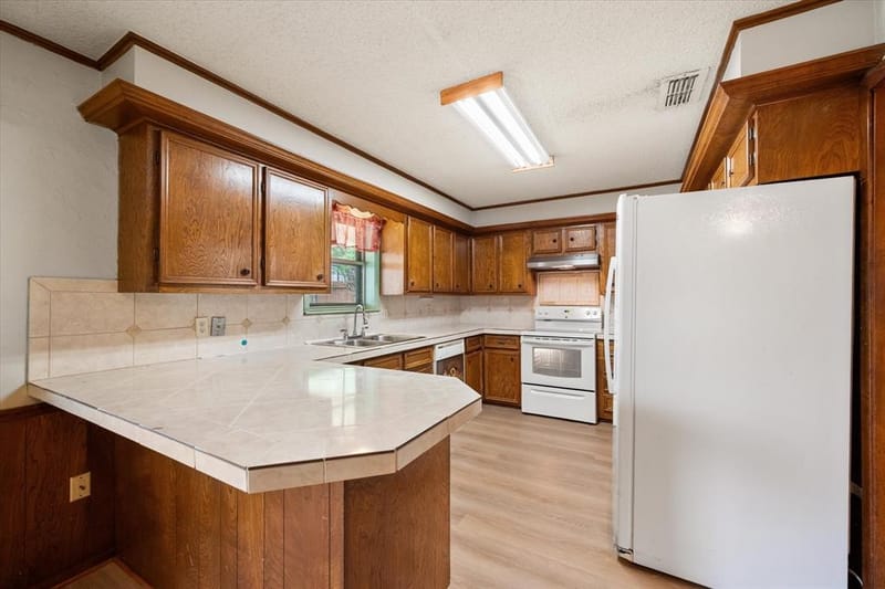 200 W Garrity Street, Corsicana TX 75110 - Photo 20