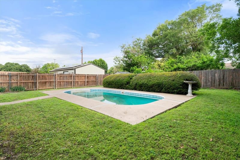 200 W Garrity Street, Corsicana TX 75110 - Photo 9