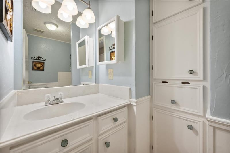 200 W Garrity Street, Corsicana TX 75110 - Photo 29