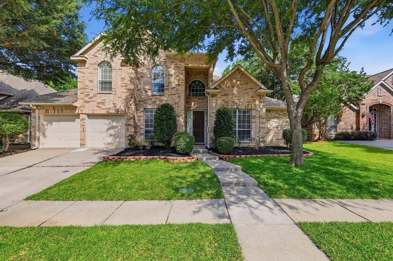 801 Coralberry Drive, McKinney TX 75072 - Photo 2
