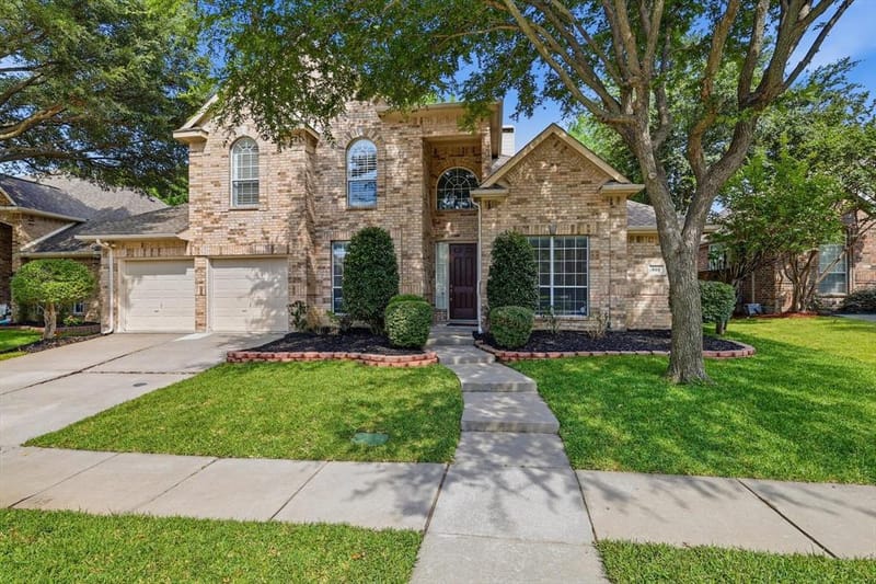 801 Coralberry Drive, McKinney TX 75072 - Photo 3