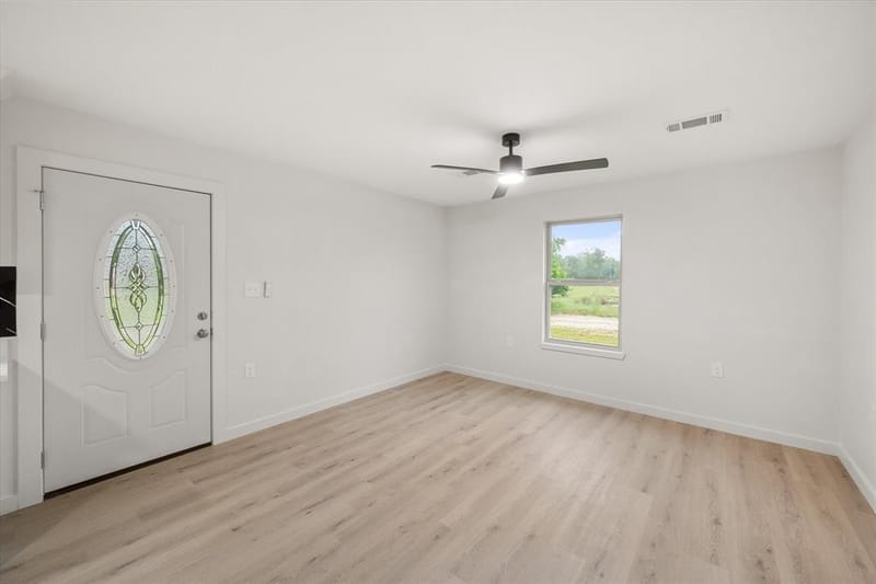 901 S 3rd, Dawson TX 76639 - Photo 2