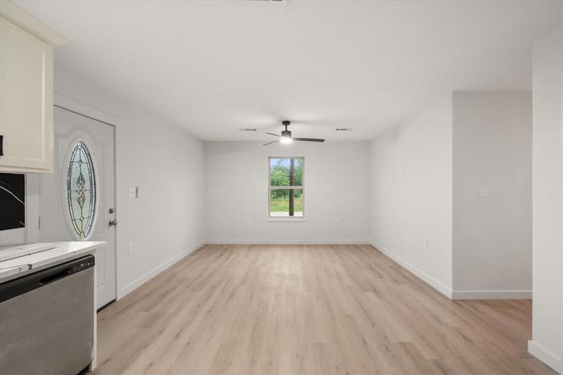 901 S 3rd, Dawson TX 76639 - Photo 3