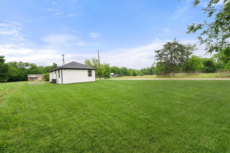 901 S 3rd, Dawson TX 76639 - Photo 24
