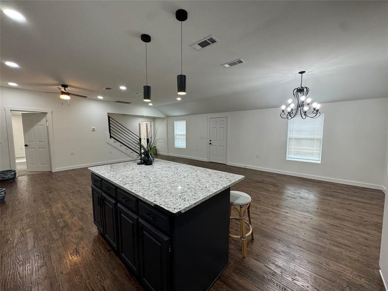 513 W South Street, Whitesboro TX 76273 - Photo 6