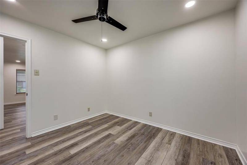 2325 N Ricketts Street, Sherman TX 75092 - Photo 20