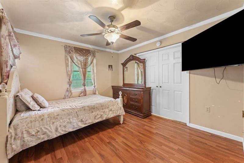 14813 Oakwood Lane, Balch Springs TX 75180 - Photo 12