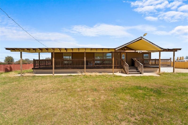 277 Deer Shadow Circle, Whitney TX 76692 - Photo 15
