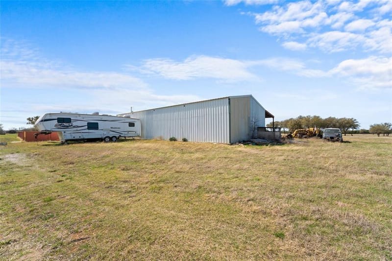 277 Deer Shadow Circle, Whitney TX 76692 - Photo 11