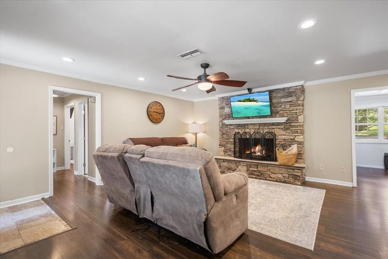1327 BRIDLE PATH Lane, Hideaway TX 75771 - Photo 6