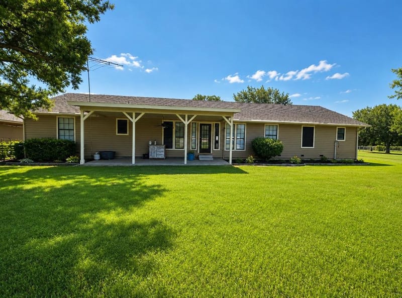 214 County Road 4870, Newark TX 76071 - Photo 14