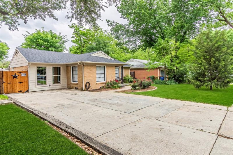 11206 Tascosa Street, Dallas TX 75228 - Photo 2