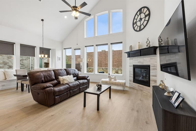 2443 Bussey Drive, Irving TX 75062 - Photo 7