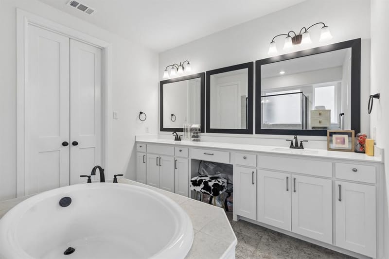 2443 Bussey Drive, Irving TX 75062 - Photo 20