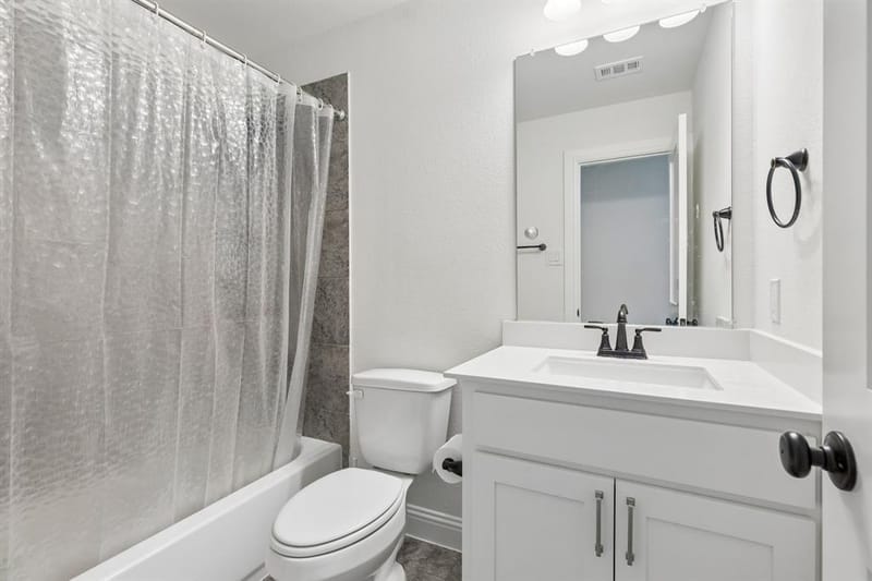2443 Bussey Drive, Irving TX 75062 - Photo 29