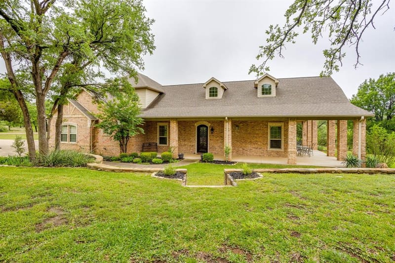 6417 Beacon Vista Circle, Granbury TX 76049 - Photo 6