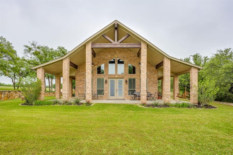 6417 Beacon Vista Circle, Granbury TX 76049 - Photo 7